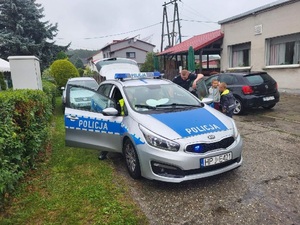 policjanci na festynie rodzinnym w Starym Koźlu