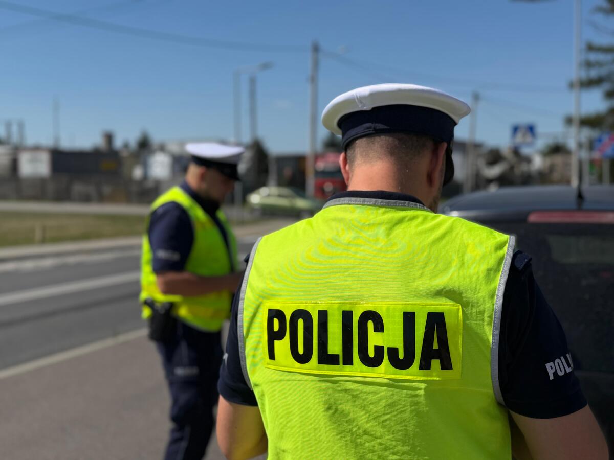policjanci ruchu drogowego