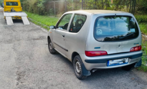 zdjęcie kolorowe - pojazd holowany