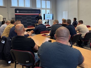 uczestnicy spotkania na wykładach